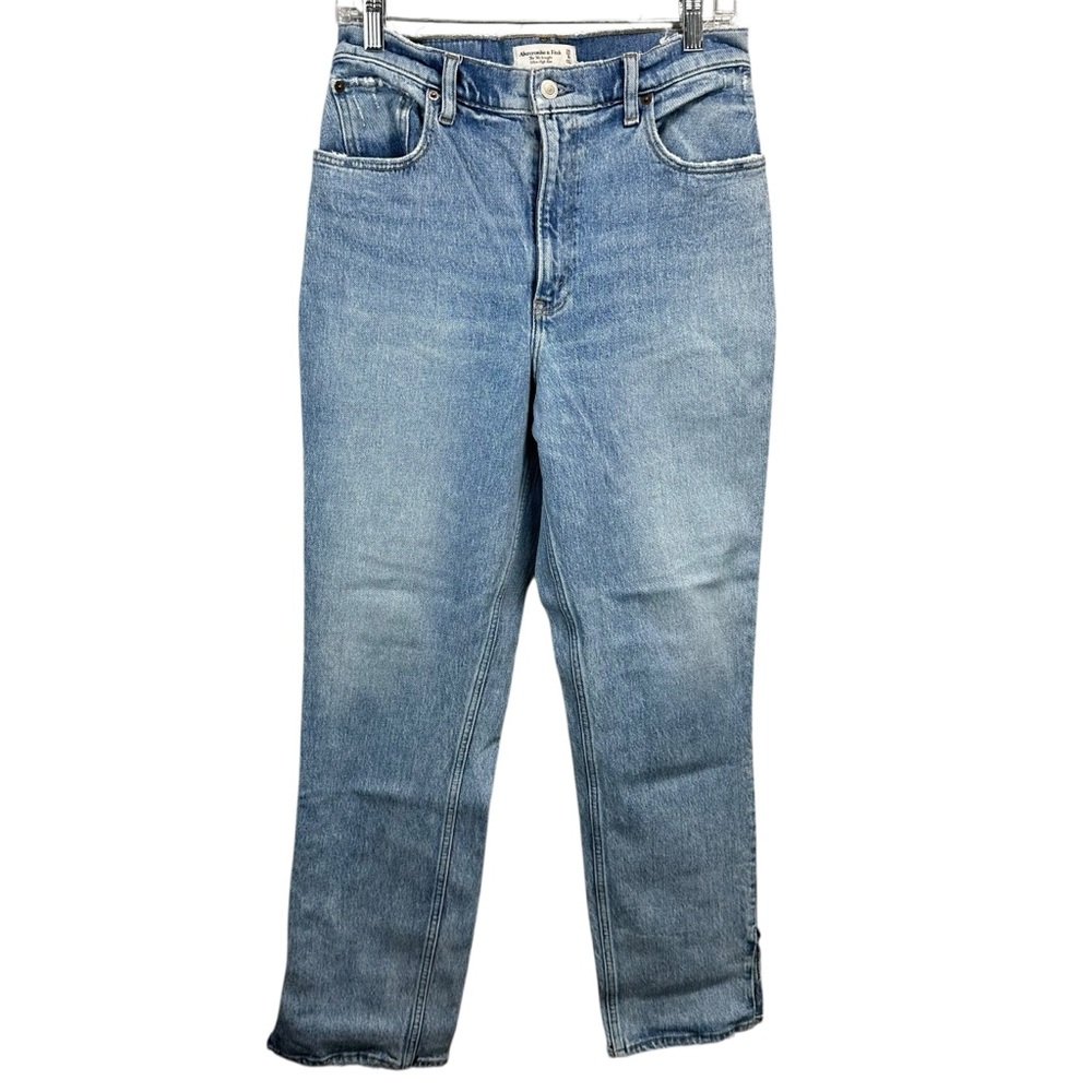 Abercrombie & Fitch 90s Straight Ultra High Rise Curve Love Jeans with Split Hem - Picture 2 of 4